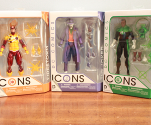 win-a-set-of-dc-icons-figures