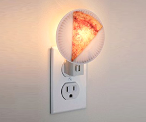 win-1-pizza-night-light