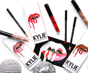 win-500-kylie-cosmetics-shopping-spree