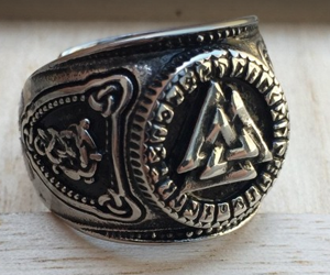 Win-a-FREE-Valknut-Ring!