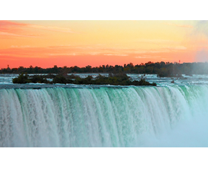 Win-a-Niagara-Falls-Getaway