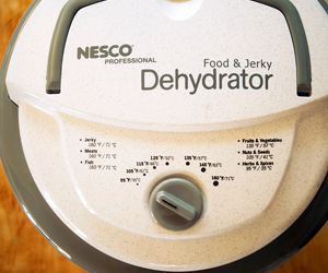 win-nesco-professional-600w-5-tray-food-dehydrator