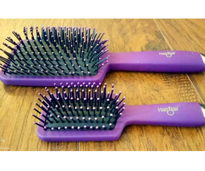 win-oval-travel-brush-paddle-travel-brush