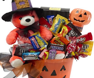 win-snickers-and-teddy-bear-witches-jack-o-lantern-sweepstakes