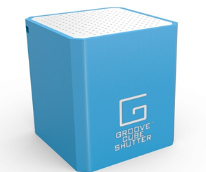 win-wowwees-groove-cube-awesome-mini-speaker