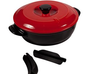 win-xtrema-ceramic-skillet-braiser-giveaway