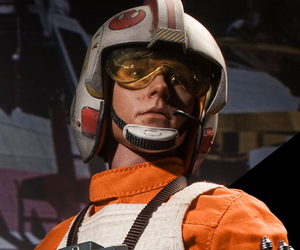 win-the-luke-skywalker-red-five-x-wing-pilot-sixth-scale-figure