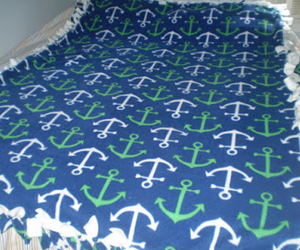 win-u-s-pattern-fleece-blanket