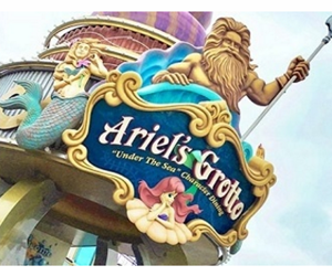 win-a-4-pack-of-disneyland-premium-character-dining-vouchers