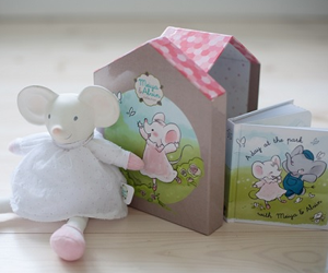 win-a-meiya-the-mouse-deluxe-gift-set