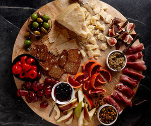 win-the-ultimate-holiday-antipasto-platter