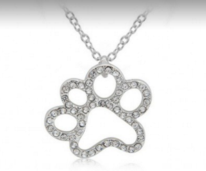 win-paw-necklace-giveaway