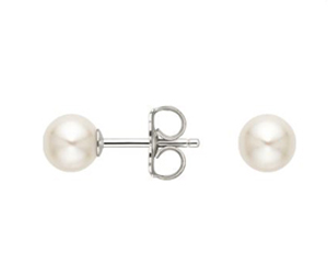 win-akoya-cultured-pearl-stud-earrings