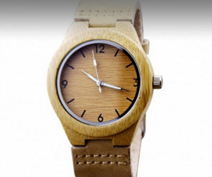 Win-Bamboo-Wristwatch-Natural-Wood