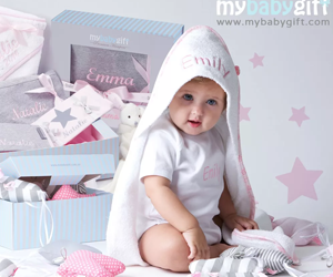 Win-Luxury-Personalized-Baby-Gift-Set