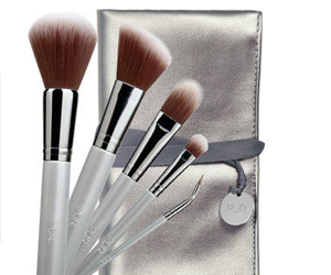 Win-a-PÜR-Pro-Tools-5-Piece-Brush-Collection