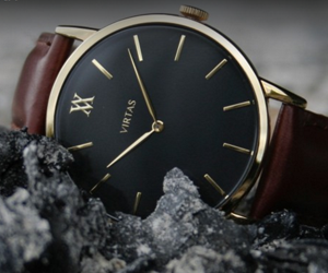 Win-1x-Lincoln-Timepiece