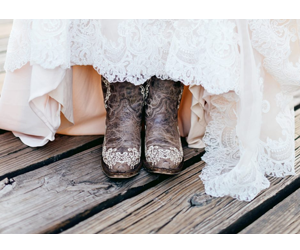 Win-Cavender’s-Wedding-Boots-Giveaway-2017