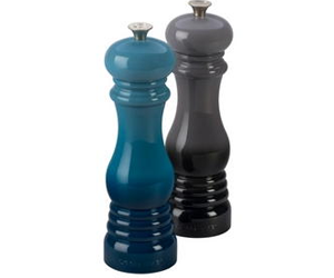 Win-Le-Creuset-Salt-and-Pepper-Mill-Set-Giveaway