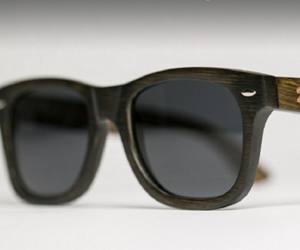 Win-Woodwerds-Bamboo-Sunglasses