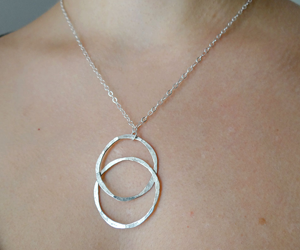 Win-your-Everyday-Necklace!