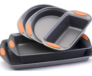 Win-A-Rachael-Ray-Oven-Lovin'-Non-Stick-5-Piece-Bakeware-Set