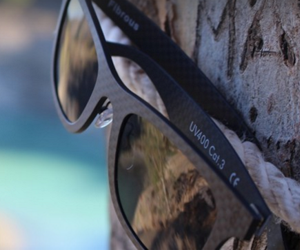 Win-Carbon-Fiber-Sunglasses!