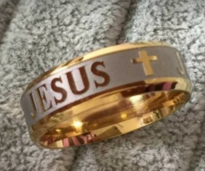 Win-I-Love-Jesus-Gold-Plated-Ring