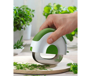 Win-Microplane-Herb-&-Salad-Chopper-Giveaway