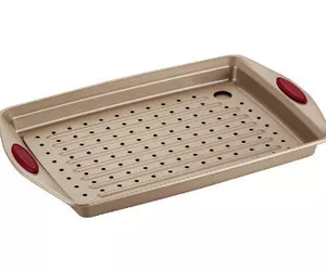 Win-a-Rachael-Ray-2-Piece-Crisper-Pan-Set