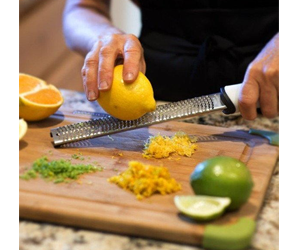 Win-Microplane-Premium-Zest-Grater-Giveaway