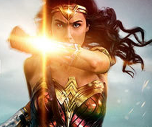 Win-WONDER-WOMAN-Red-Carpet-Premiere-Passes